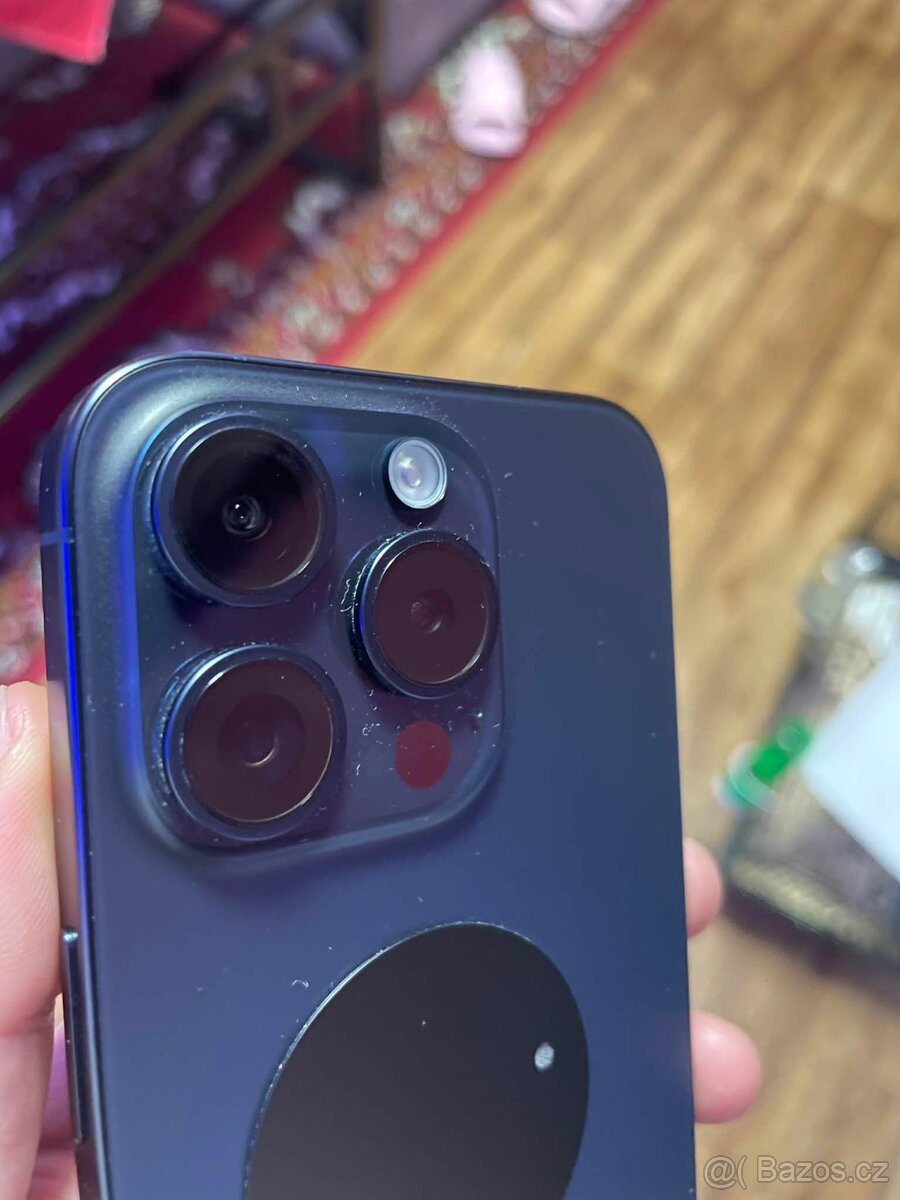 IPhone 15 pro 256 - 5