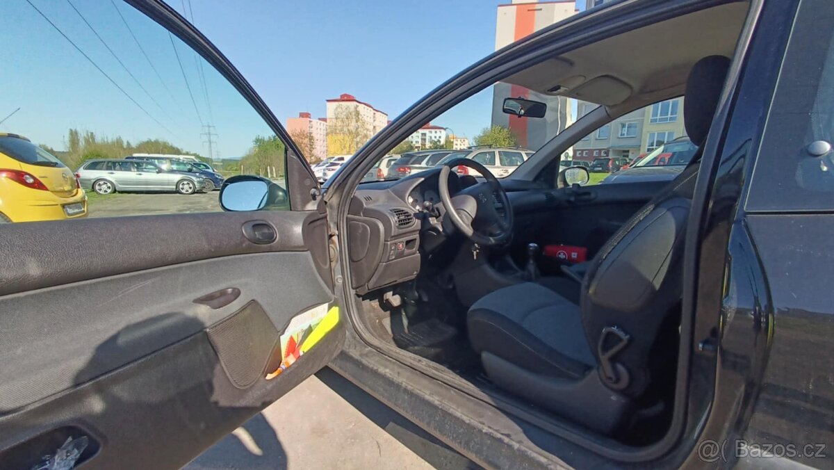 Peugeot 206 - 5