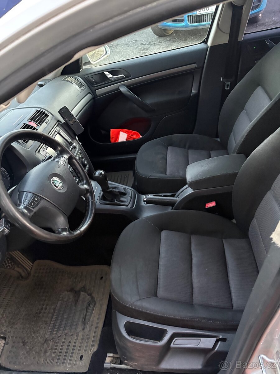 Škoda Octavia 2 - 5