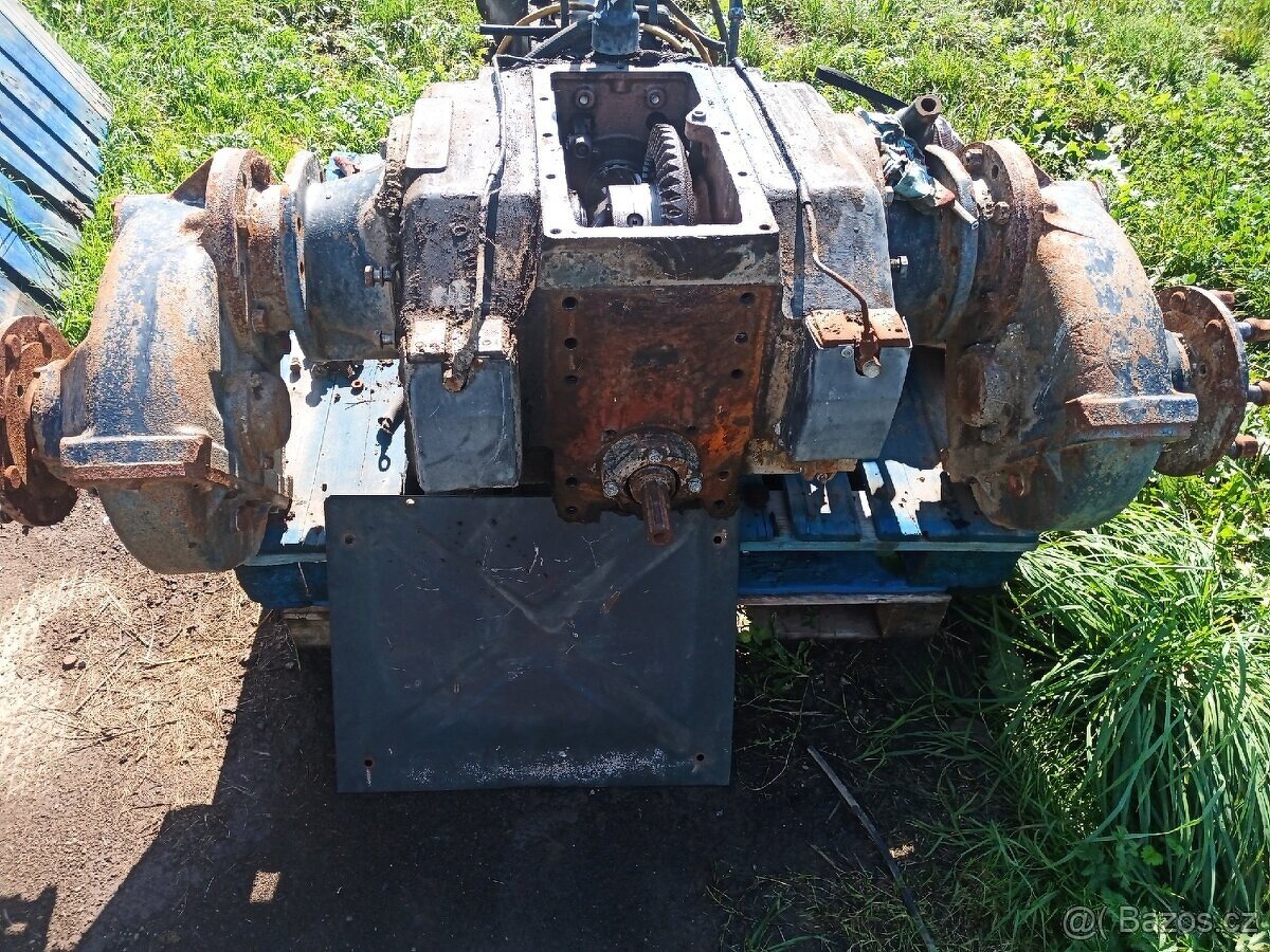 Podvozek Zetor 7711 - 5