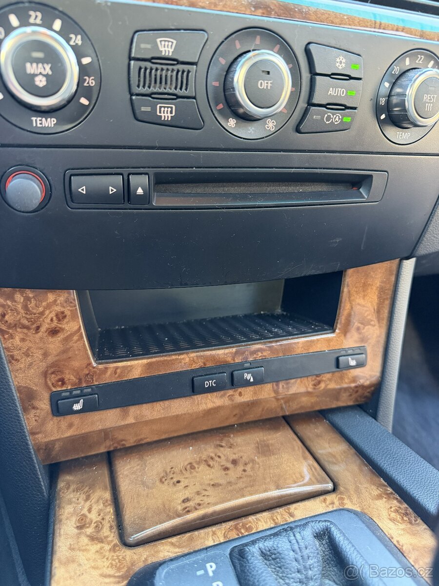 BMW E61 525d , nové v ČR - 5