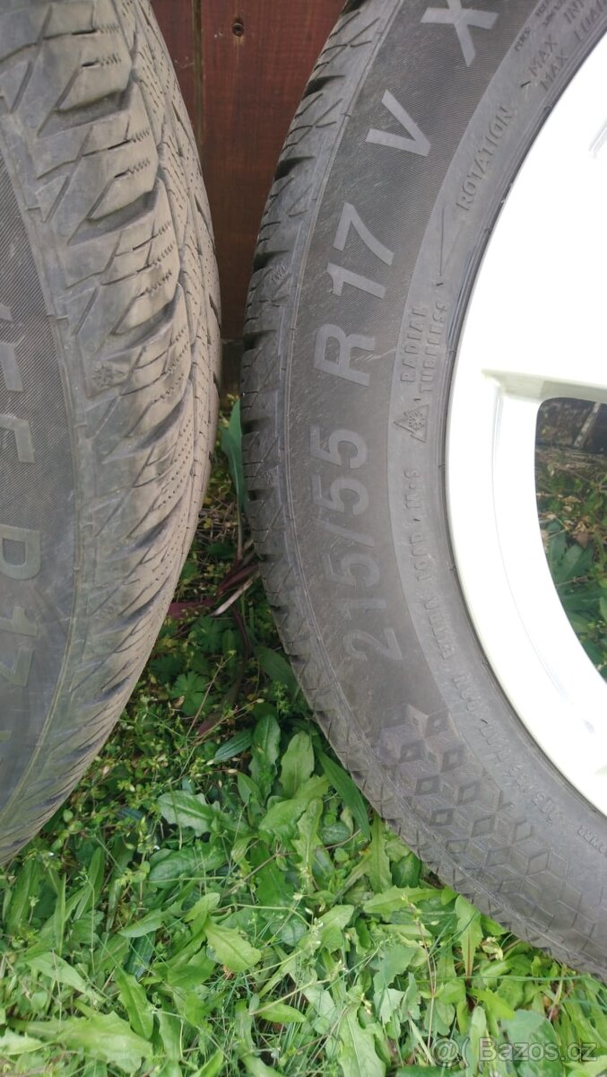 Pneu Volkswagen B8 - 5