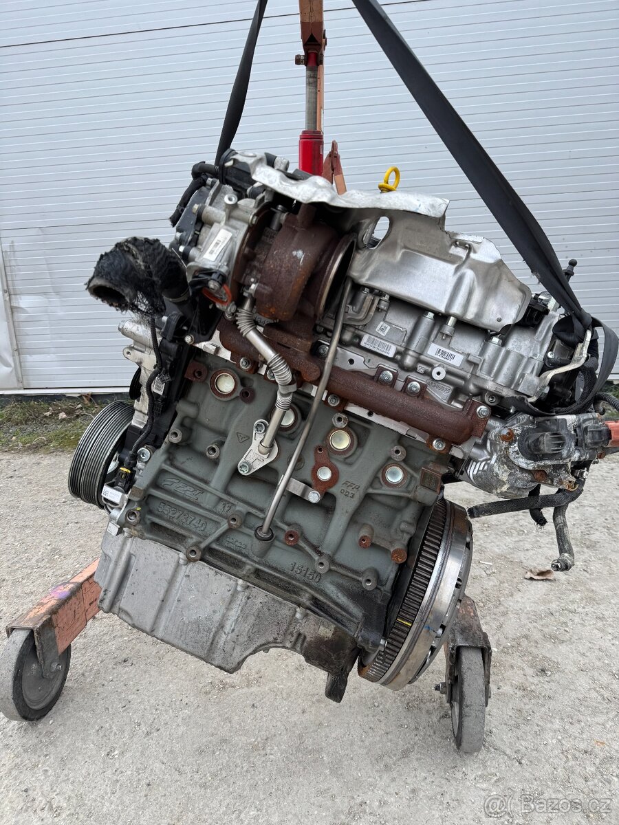 --FIAT DOBLO 500X TIPO JEEP RENEGATE COMPASS 1.6 MULTIJET-- - 5