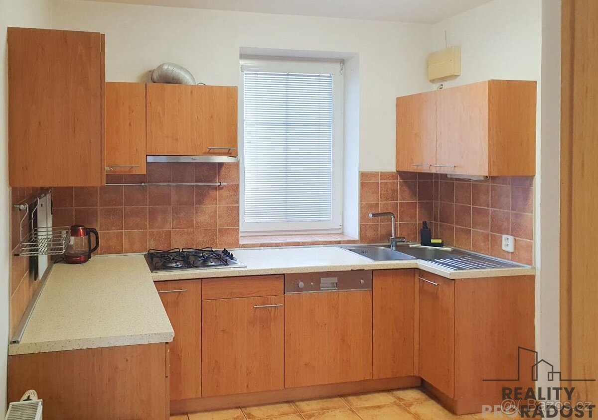 Pronájem rodinného domu (120 m2), Statenice - 5