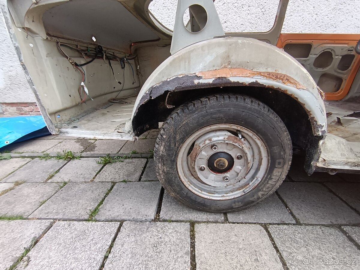 Prodám Trabant 601 - 5