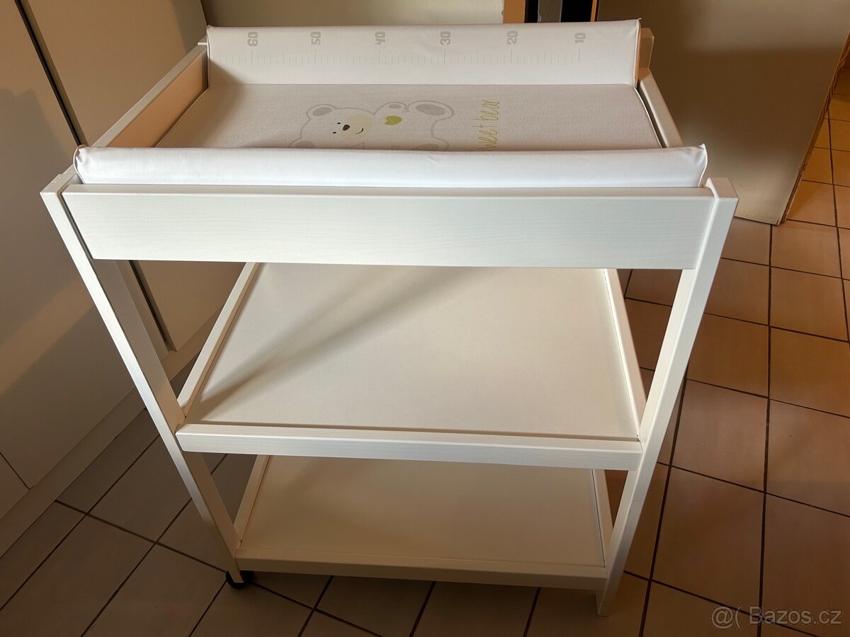 Přebalovací pult s podložkou - 5