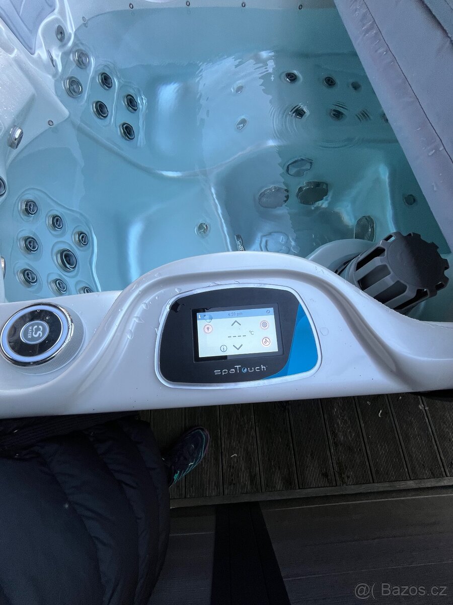Vířivka Canadian Spa - 5