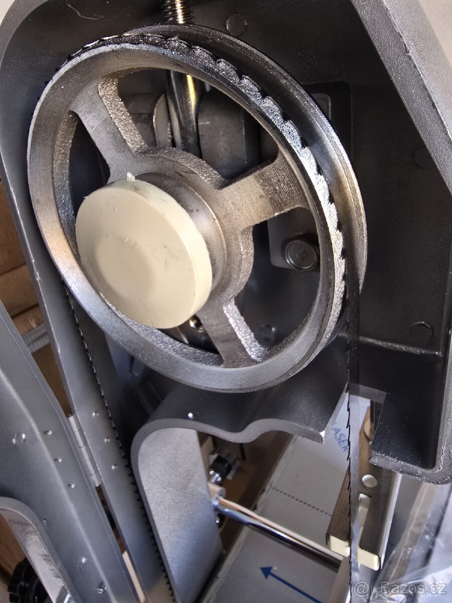 Pásová pila na kosti - 5