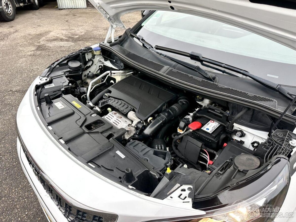 Peugeot 3008 2019 1.2 Turbo 131 - 5
