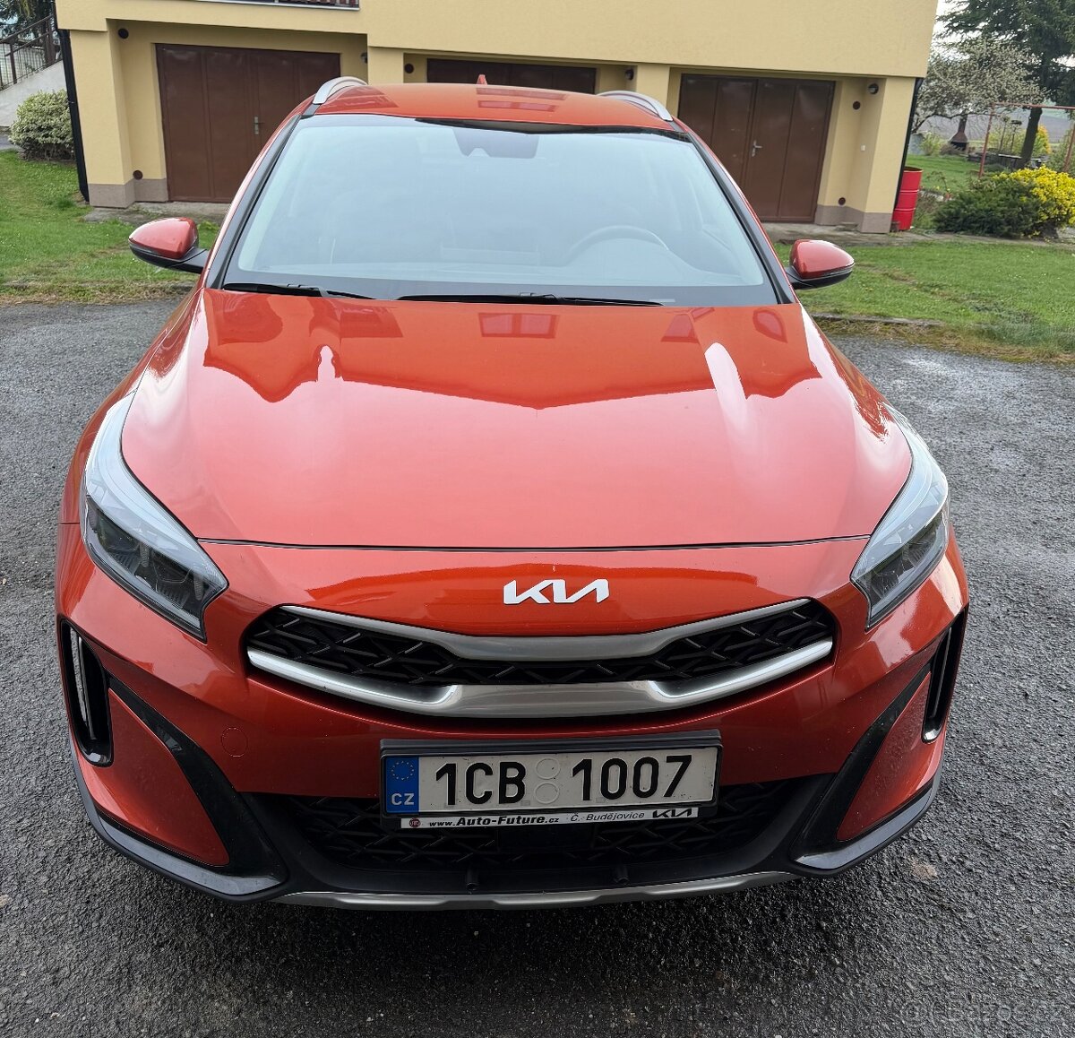 KIA XCEED - 5