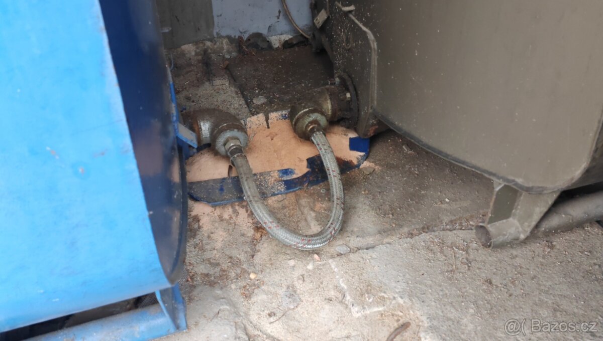 Čerpací stanice, nádrže na naftu 6 000 l - 5