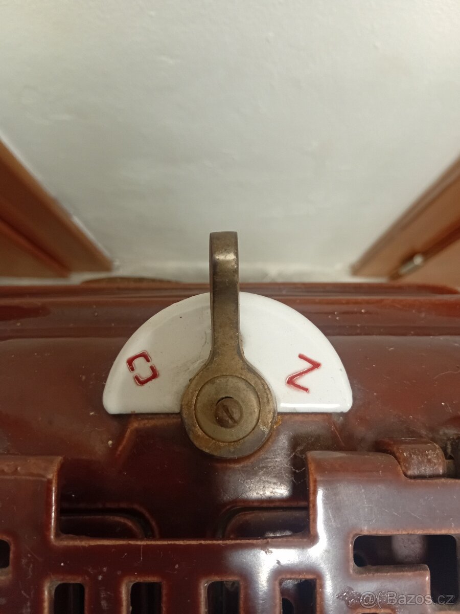 Prodám starožitná litinová Kamna - 5