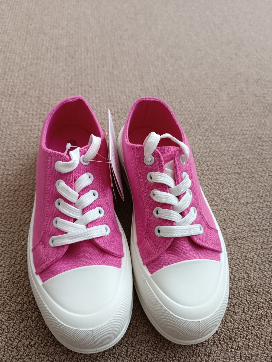 Tenisky vel. 36-37 N.ové - 5