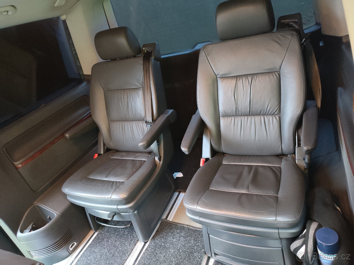 VW Multivan T5 2.5 128kw Highline - 5