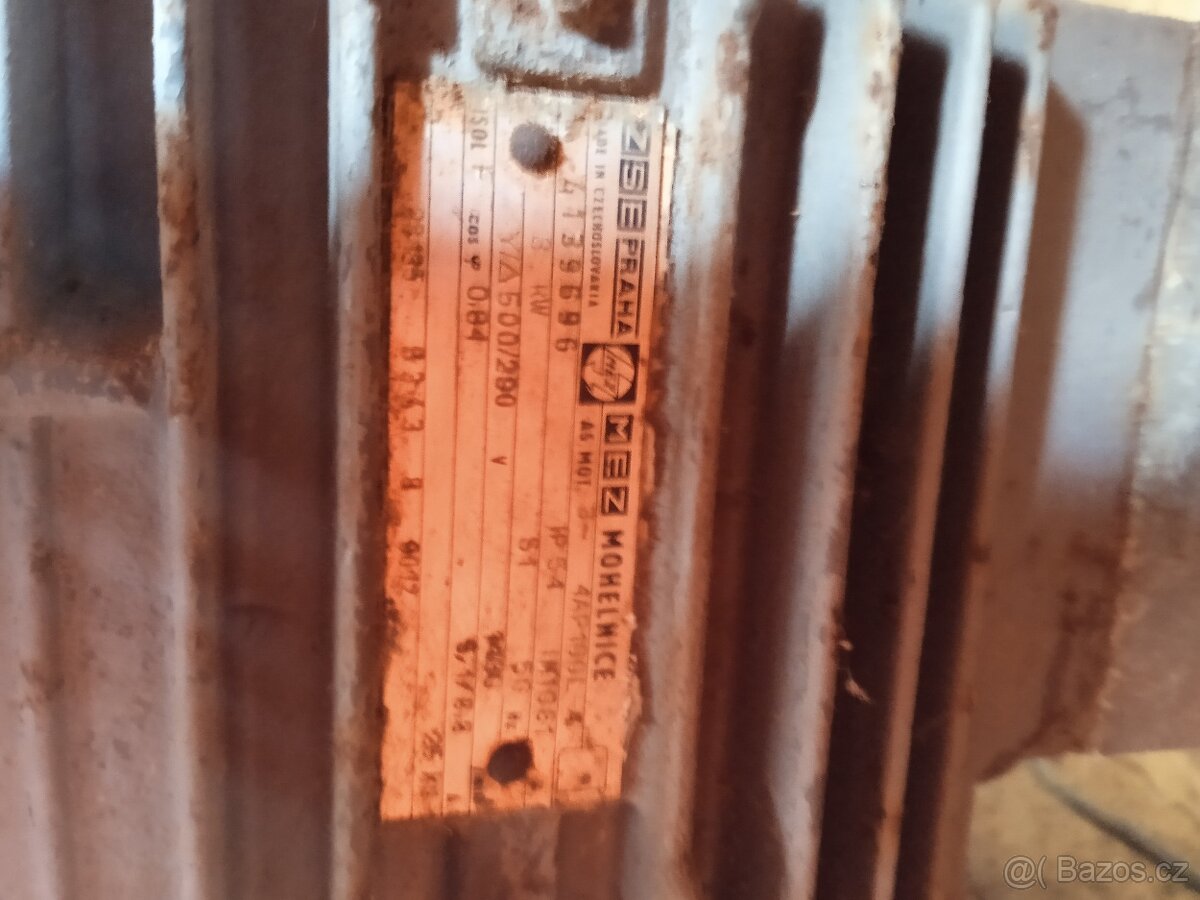 Prodám Šrotovník,drtič /na obilí,ovoce,atd.../ - 5