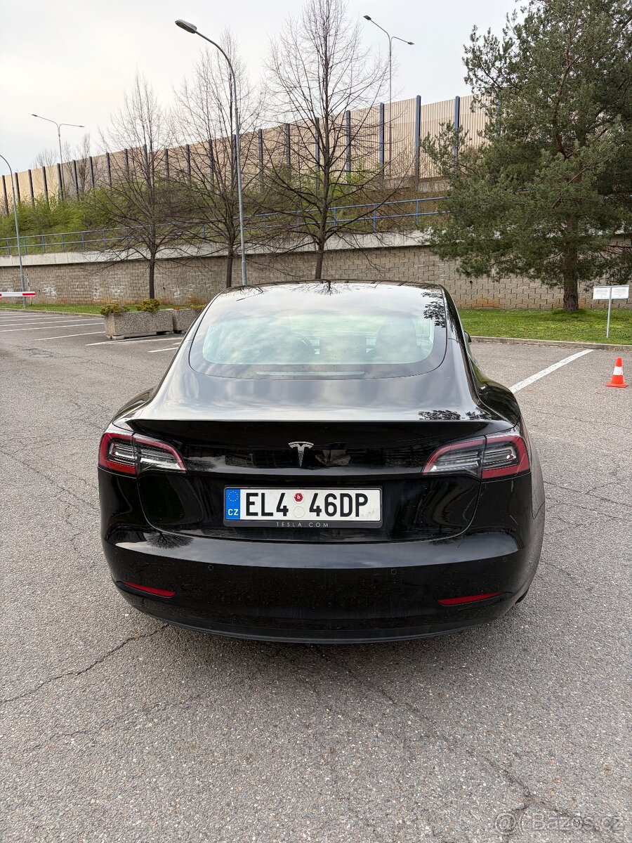 Tesla model 3 sr+ - 5