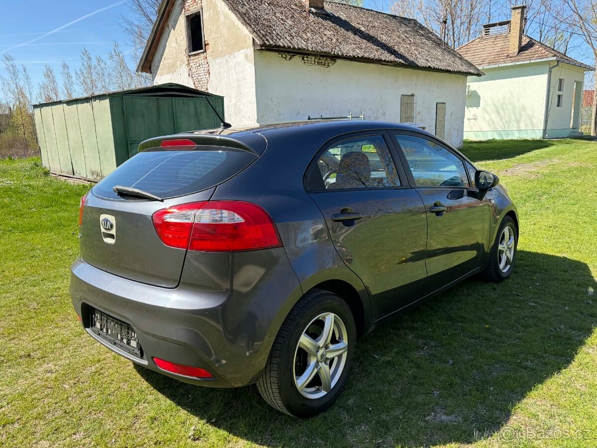 Kia Rio 1.2 CVVT - 5