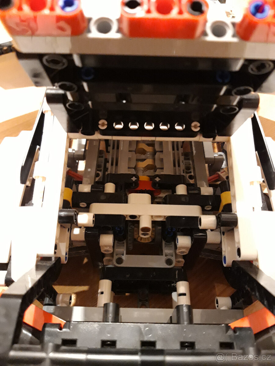 LEGO Technic 42096 Porsche 911 RSR - 5