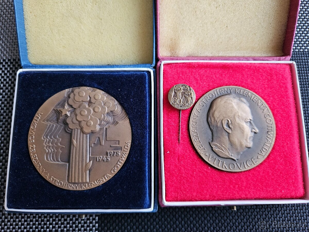 Vyznamenání, medajle a odznaky - 5