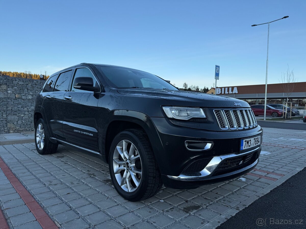 Jeep Grand Cherokee WK2 SUMMIT - 5