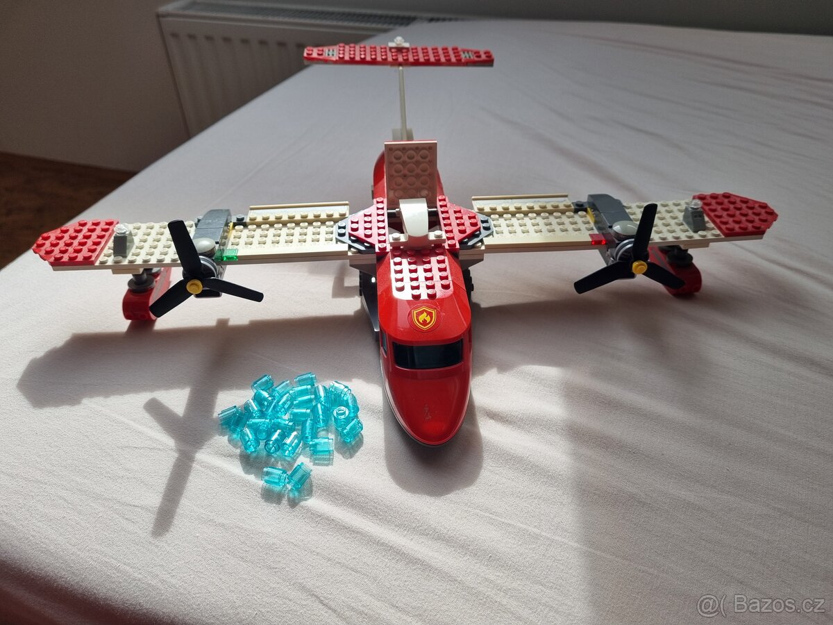 Lego city 4209 hasičské letadlo - 5