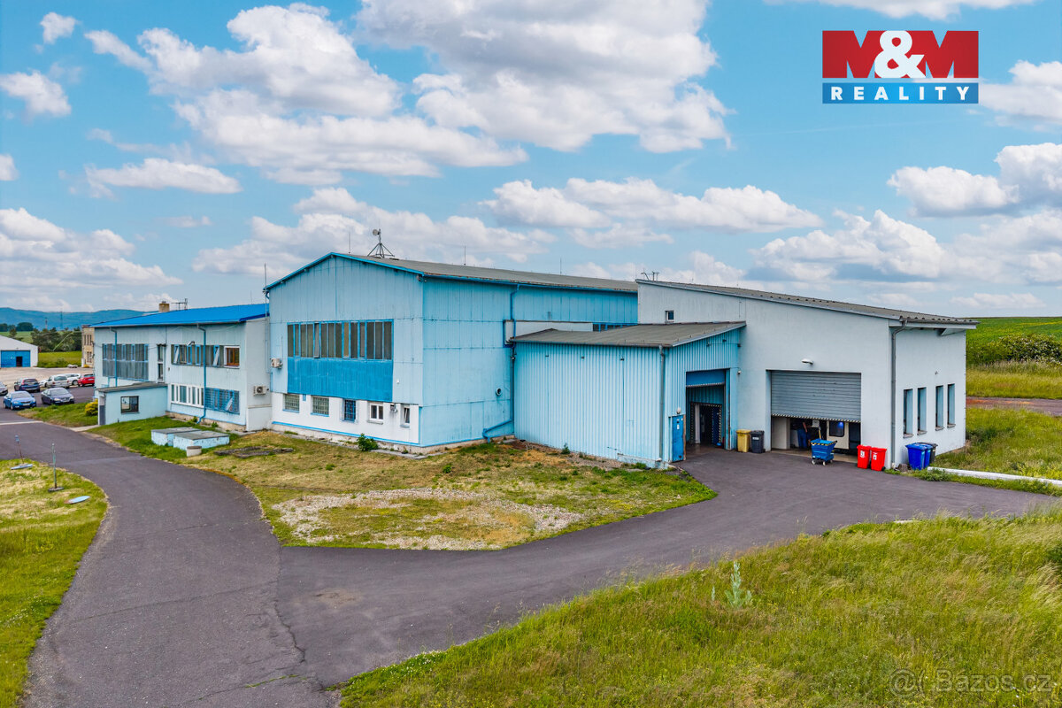 Prodej výrobního areálu, 37 978 m2, Droužkovice - 5