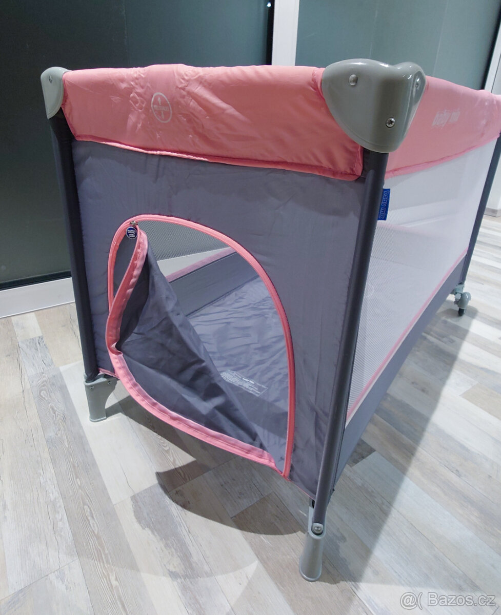 Cestovní postýlka Baby Mix + matrace + peřina/polštář - 5
