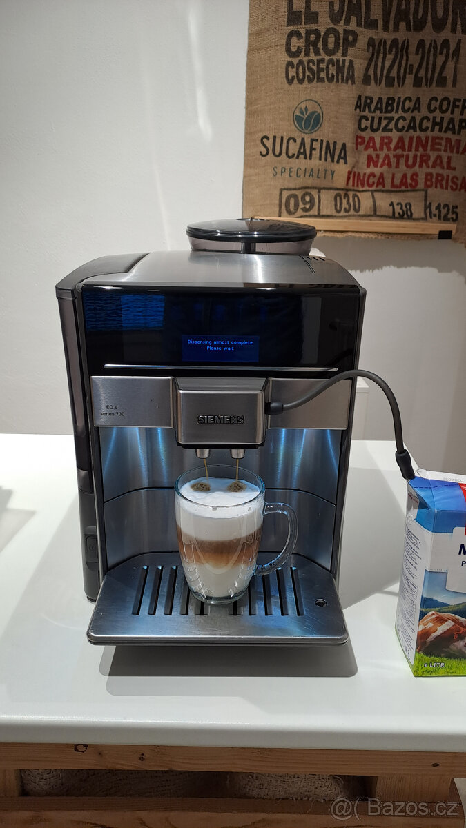 Automatický kávovar Siemens EQ6 S700 - 5