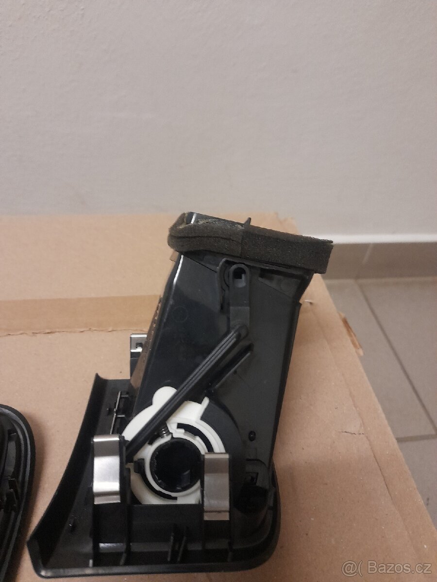 Výdechy topení Fabia 2 - 5