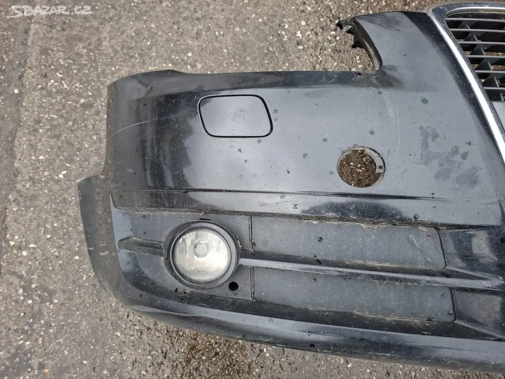 Přední nárazník Audi A4B7 černý - 5