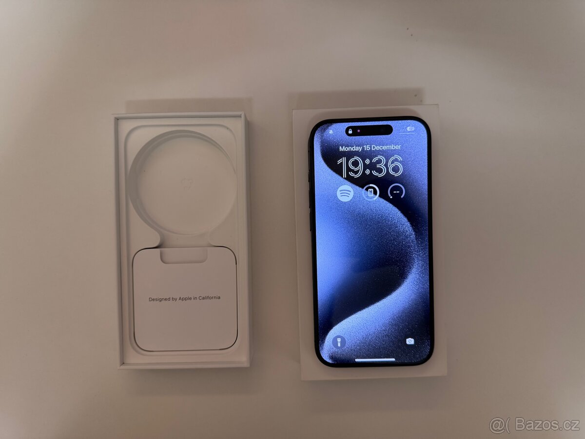 iPhone 15 Pro Black Titanium 256GB - 5