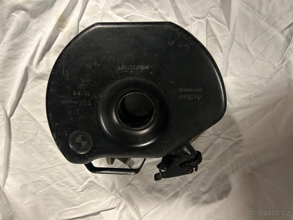 Kanystr do rezervy BMW 6l - 5