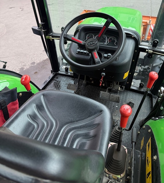 Traktor YTO 504D + čelní sněhová radlice - 5