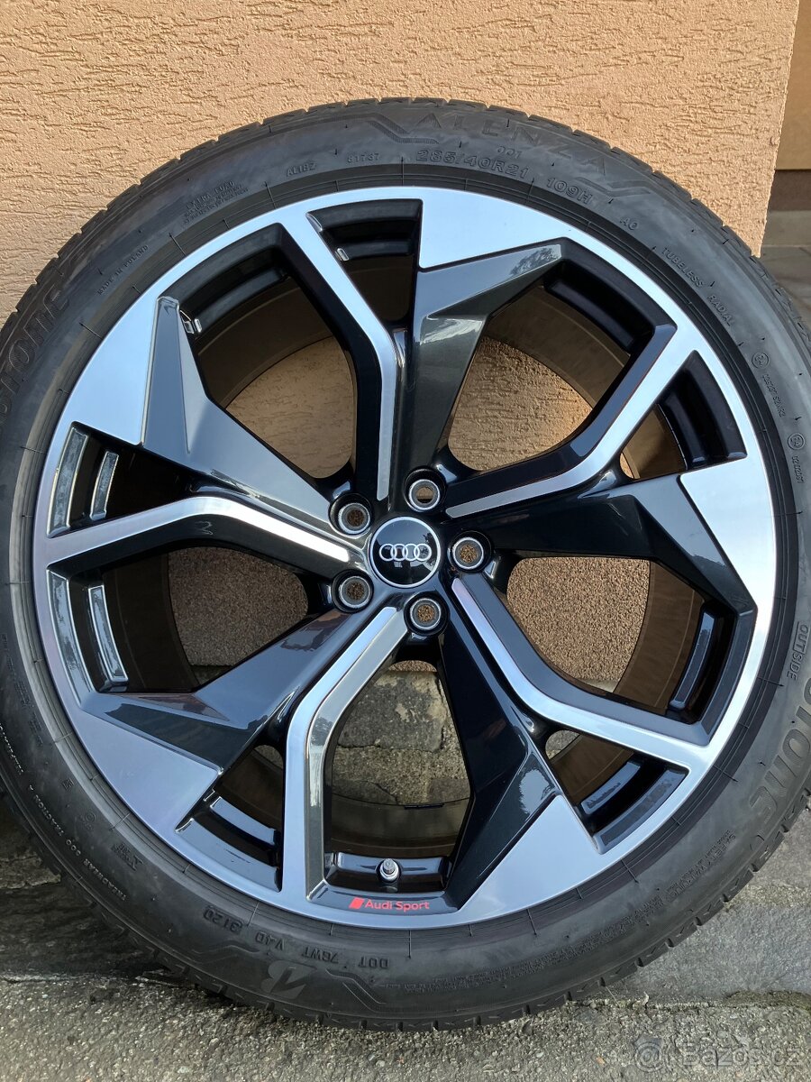 Letní sada Audi Q8 E-Tron - 5