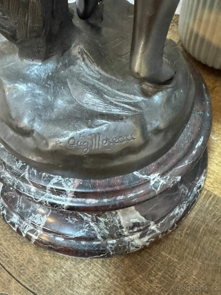 Bronzová figurální soška (140051) - 5