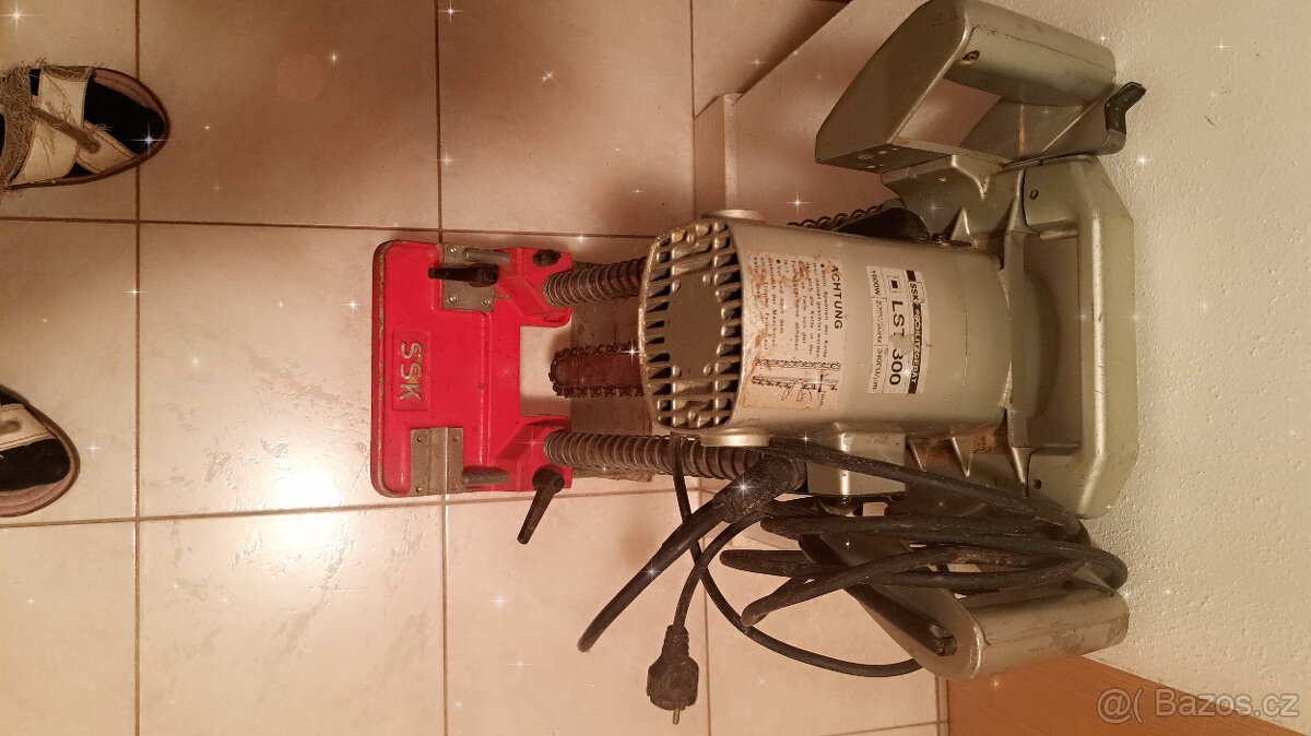 Drážkovací a dlabací žetězová frézka - 5