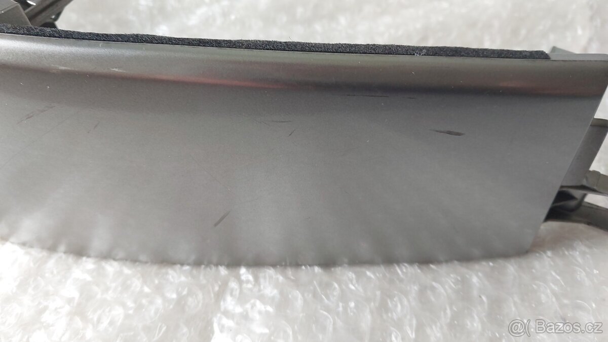 Toyota LC120 – Palubní deska