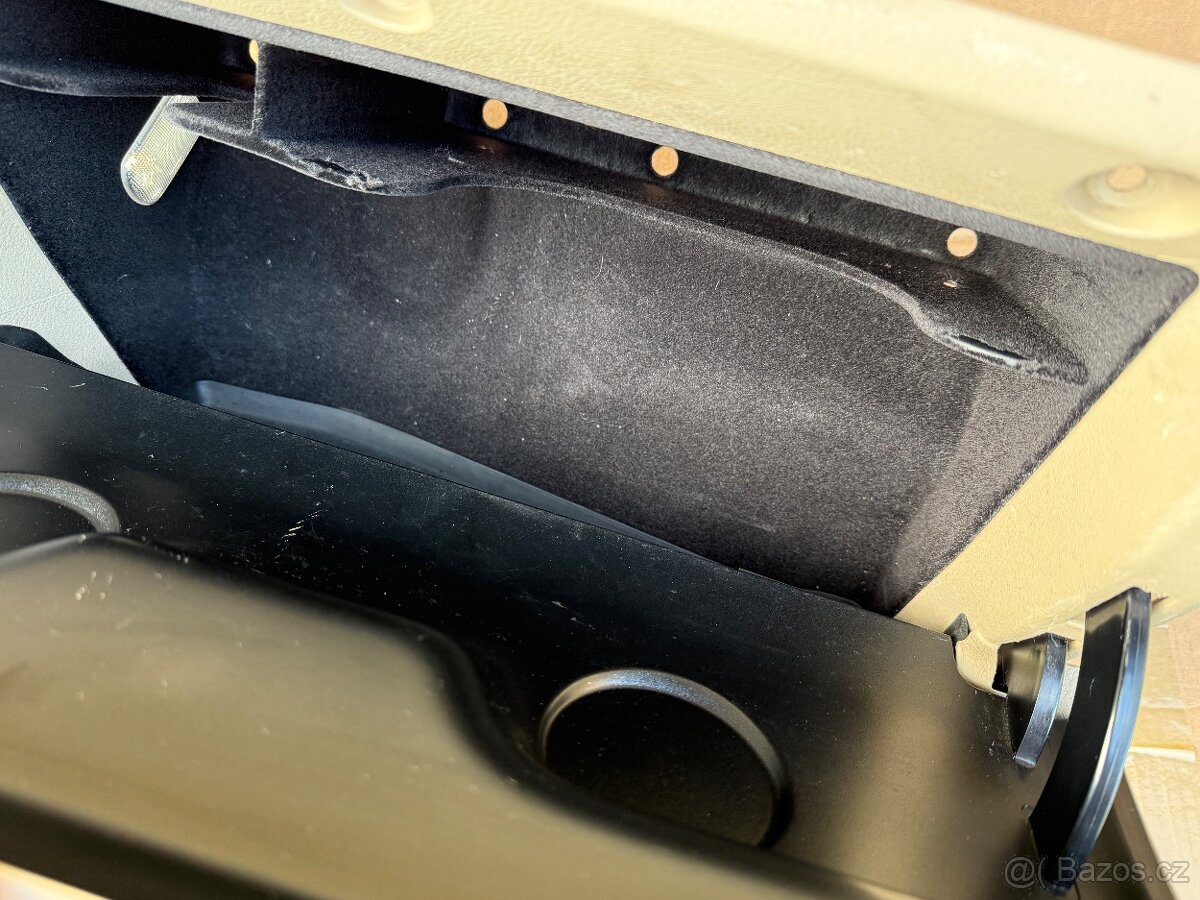 VW Golf IV - Přihrádka spolujezdce 1J1857101A - 5