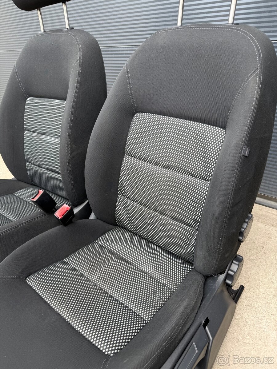 Sedačky Škoda Octavia 2 - 5