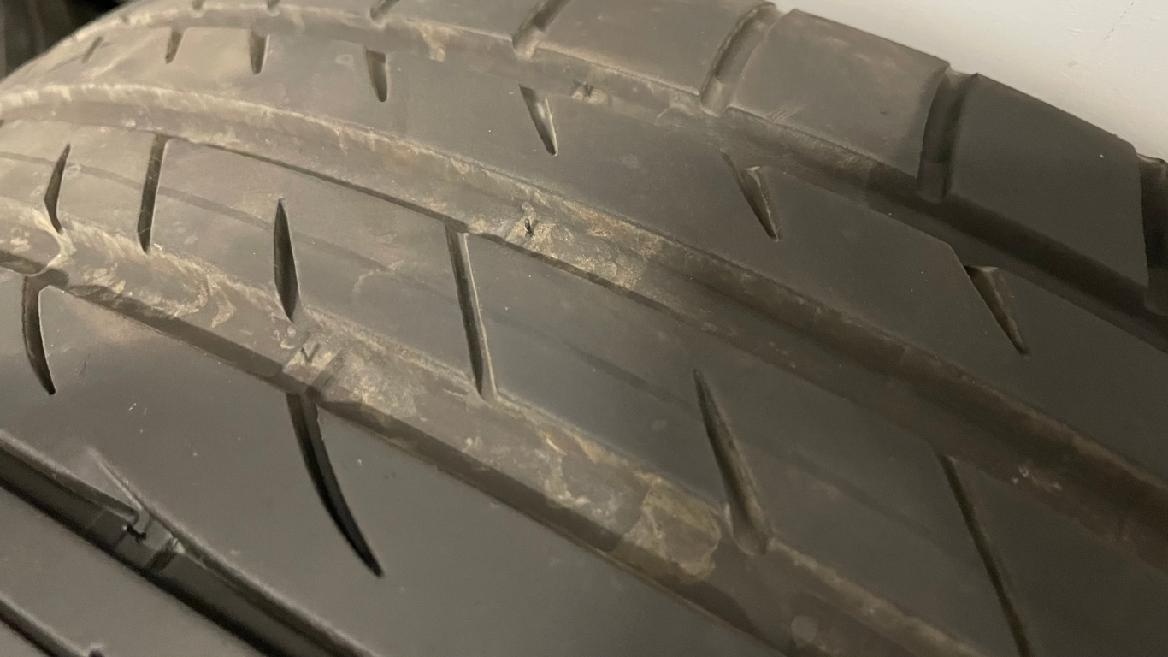 Superb I.,205/55R16, ET37 pneu letní - 5