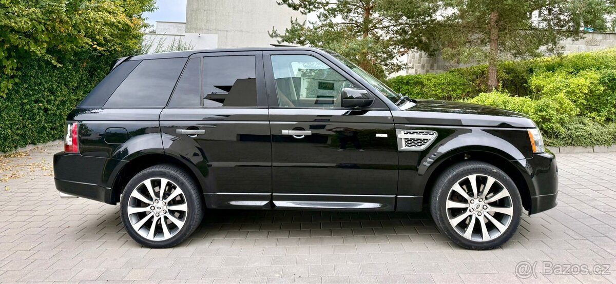 Range Rover – servis, tažné 3,5t, krásný interiér - 5