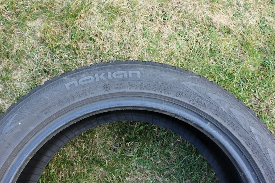 Nokian - WRD4 225/45r17 - 5