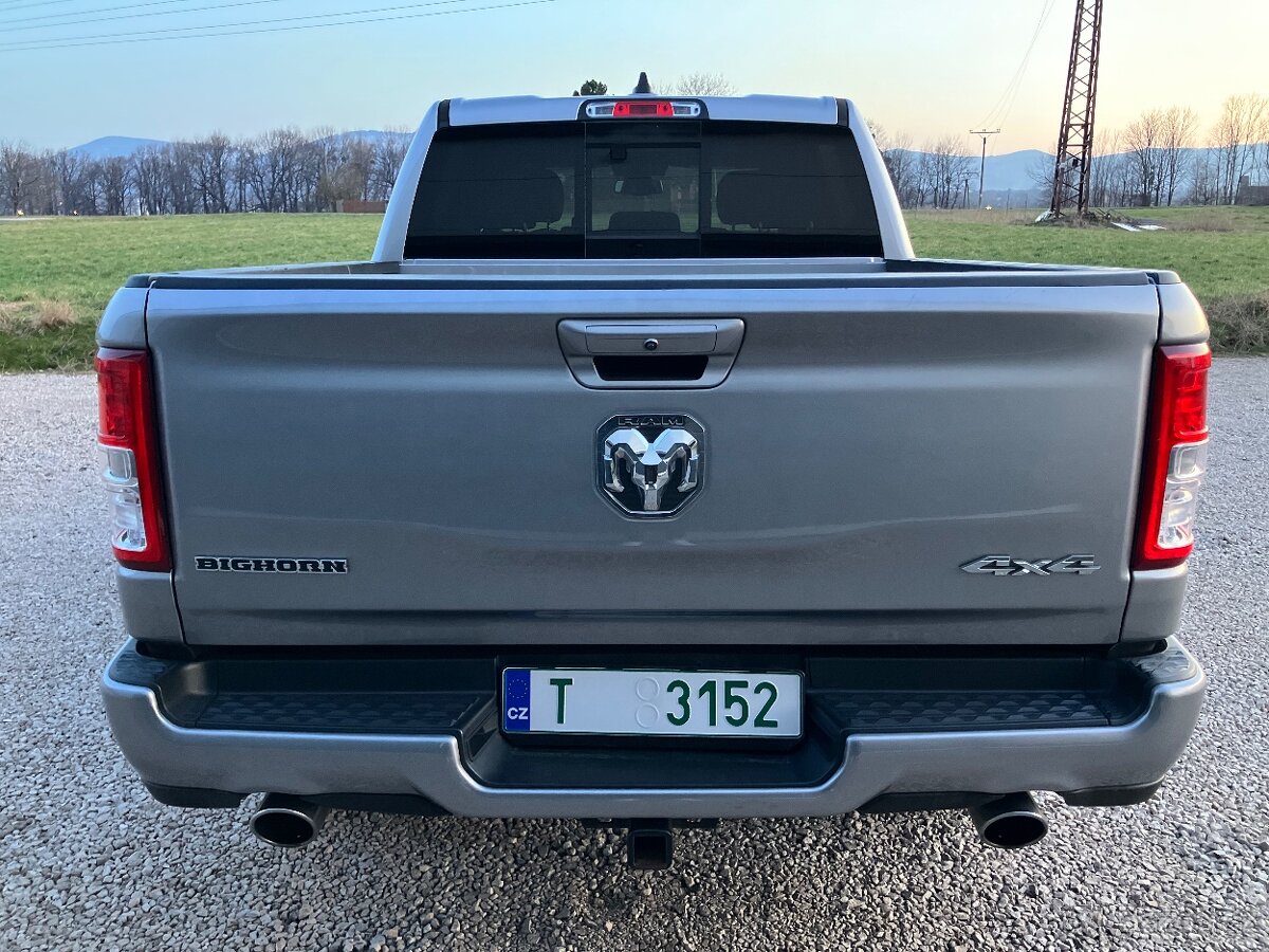 Dodge Ram 1500 5.7 V8 HEMI - 4x4 - 2019 - BIGHORN