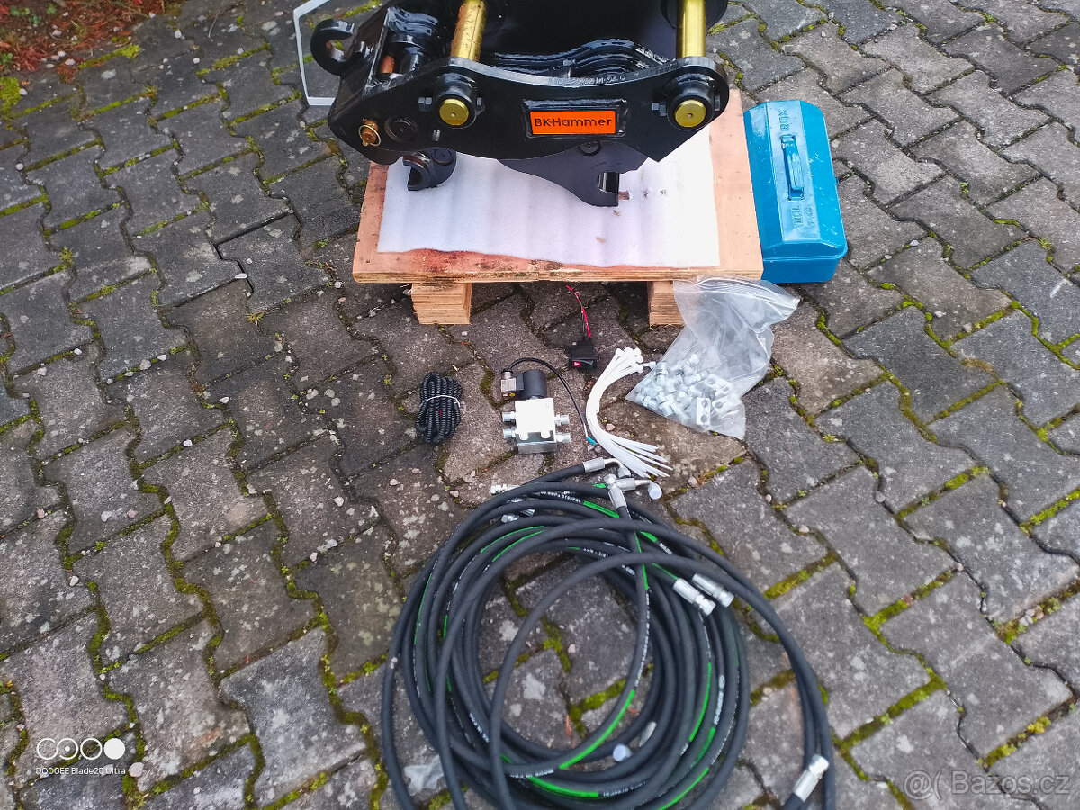 hydraulicky rychloupínák na JCB 3cx 4cx - 5