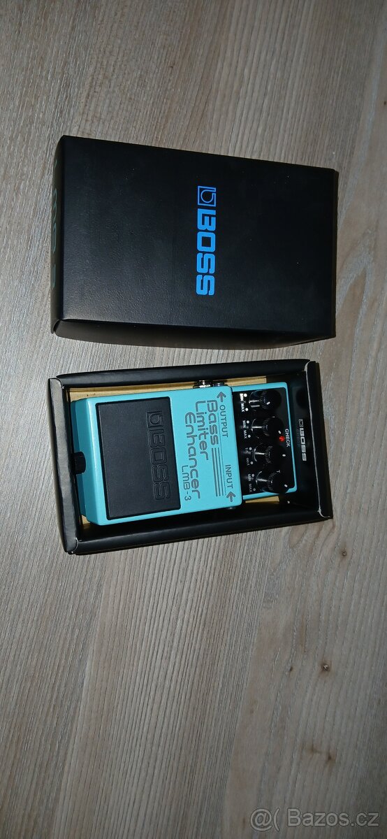 Prodam baskytarovy efekt Boss LMB - 3 - 5