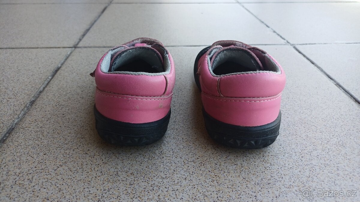 Jarní/podzimní dívčí kožené botky Jonap vel.25 - 5