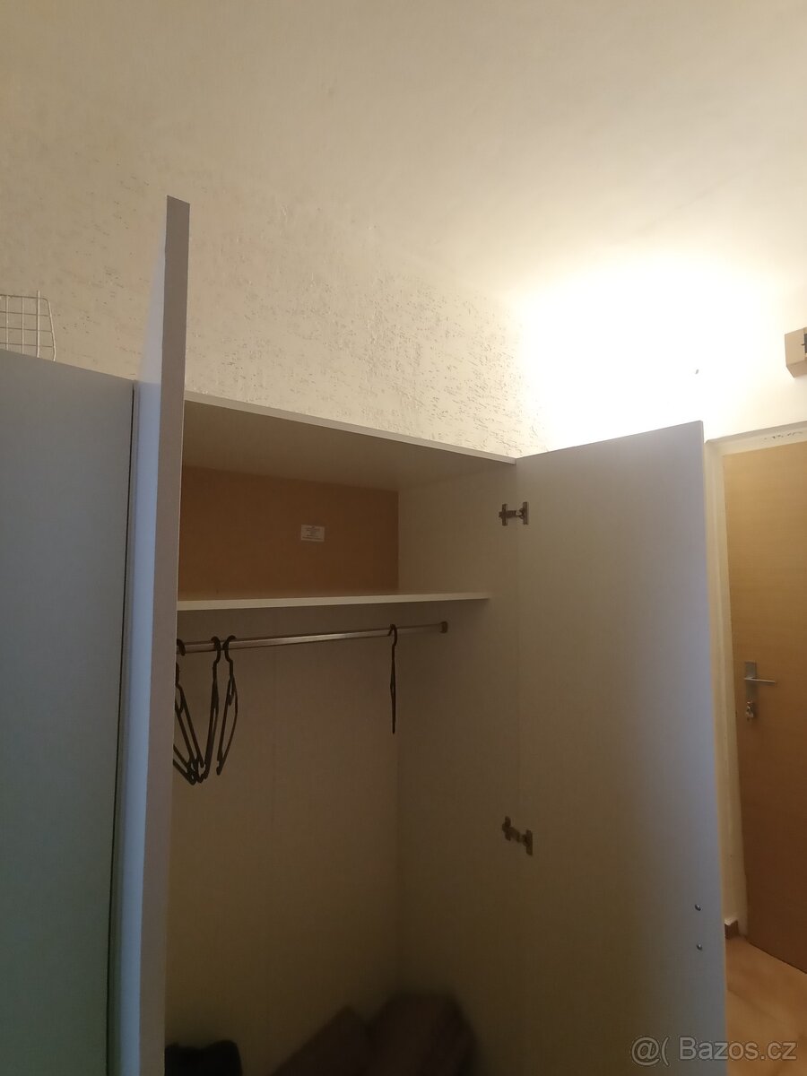 Šatní skříně - 5