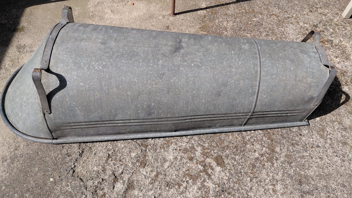 Tři pozinkované vany - 5