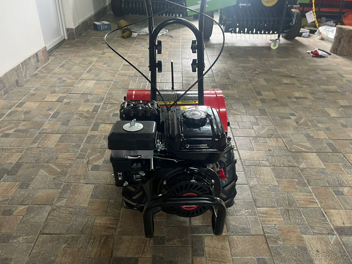 Motorový kultivátor,rotavátor BT650 - 5