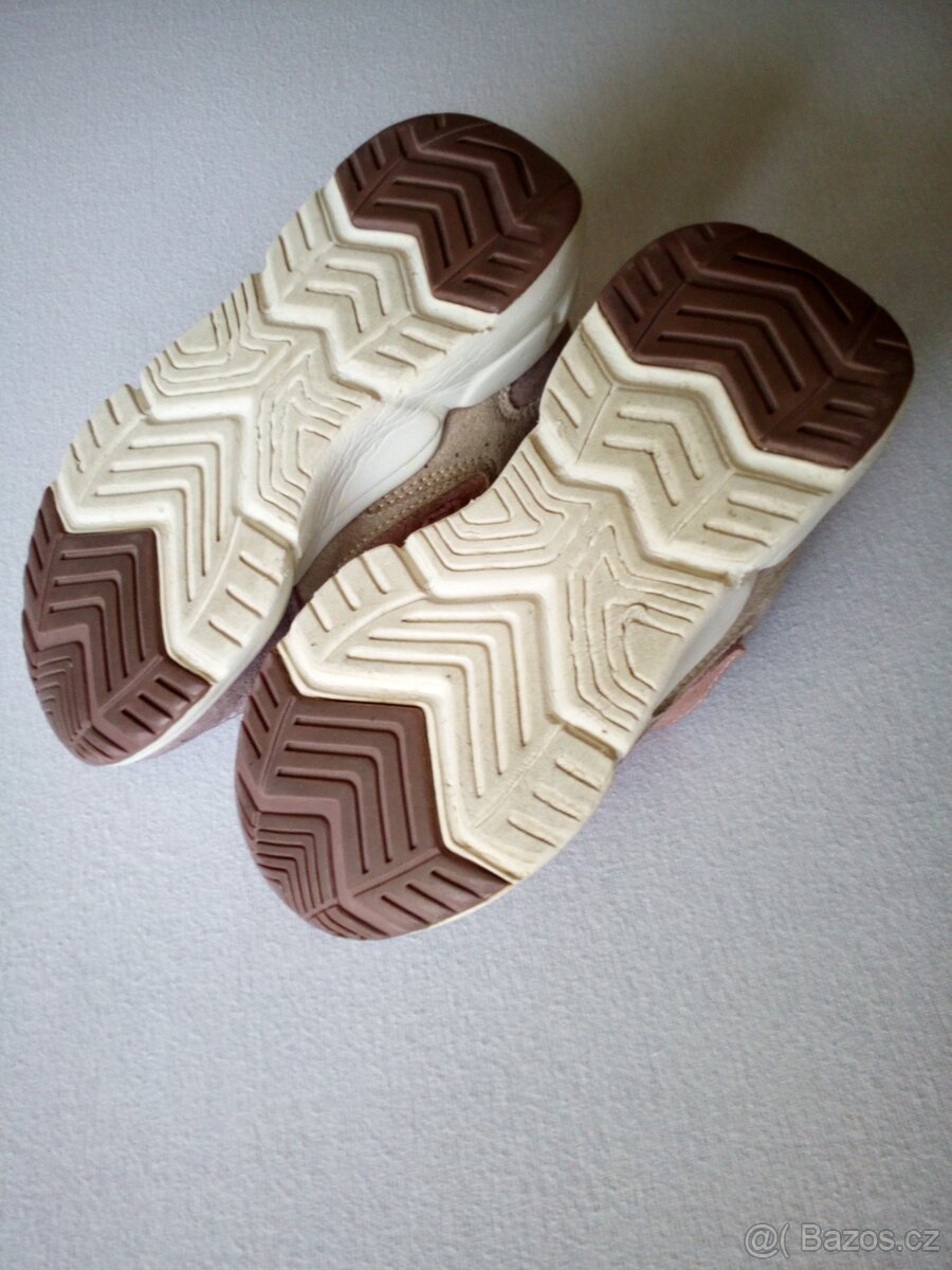 Botasky Willard Rebounce, vel. 29 - 5